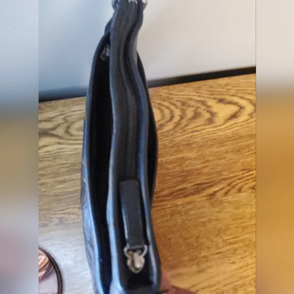 Black Coach Crossbody - Picture 7 of 10